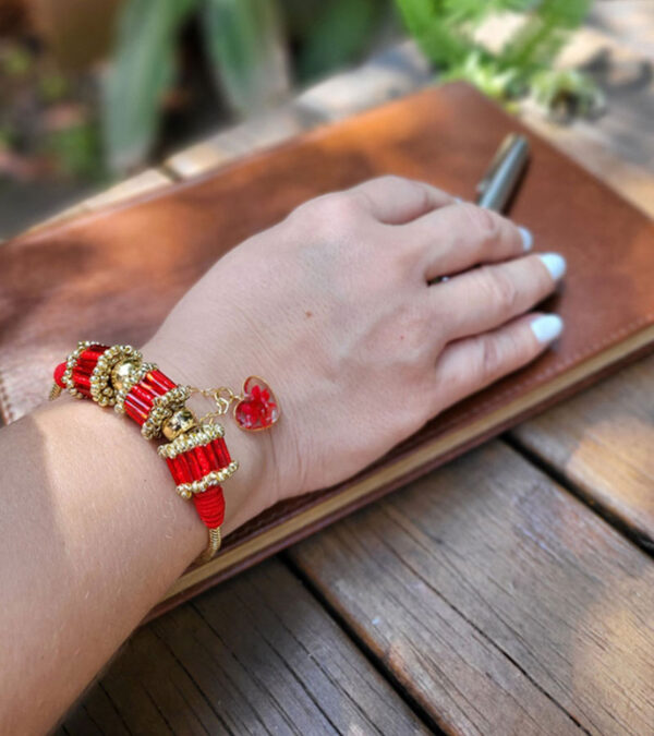 Bracelet Red Flowers